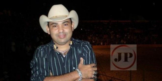 O narrador de rodeio e radialista João Muniz sofre dois infartos em Ceres