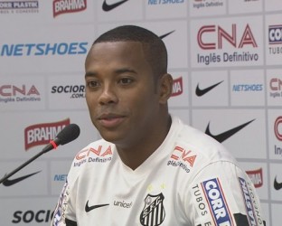 Flamengo acerta com Robinho e jogador chega na próxima quinta-feira ao Rio