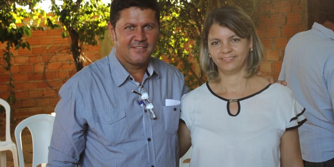 Cirlei Araújo participa de reunião partidária em Dois Irmãos