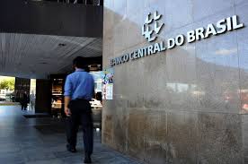 Banco Central projeta deficit de US$ 18 bilhões para contas externas neste ano