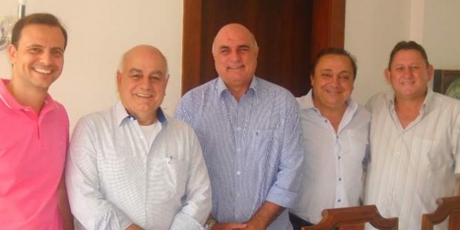 Deputado Helio de Sousa visita lideranças de Goiatuba e estabelece parceria