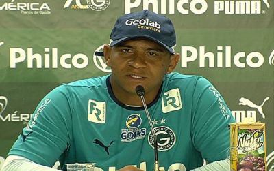 Walter diz que Harlei está tentando jogá-lo contra torcida do Goiás: “Tentaram sujar meu nome”