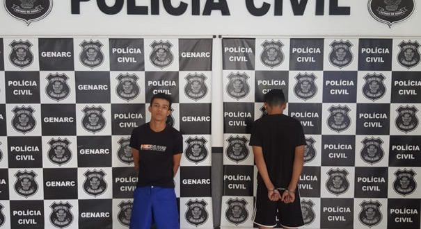 Polícia Civil prende suspeitos de roubarem aparelhos celulares durante assalto em Goianésia