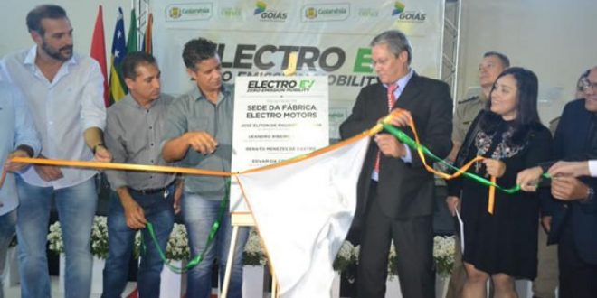 prefeito Renato de Castro inaugura  fabrica de motors em  Goianésia e já  começará montagens de motos