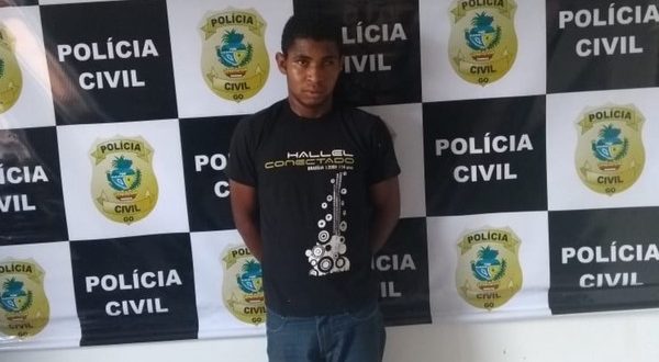 Jovem é preso suspeito de matar avó com facada no pescoço em Cavalcante