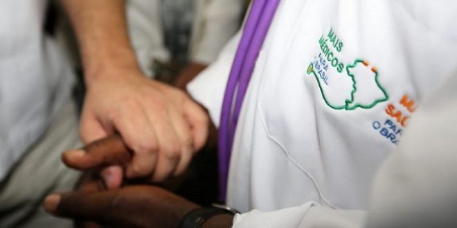 Cuba decide sair do Mais Médicos por ‘declarações inaceitáveis de Bolsonaro’