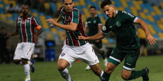 Tadeu pega pênalti, Rafael Vaz marca de falta e Goiás vence Fluminense no Maracanã
