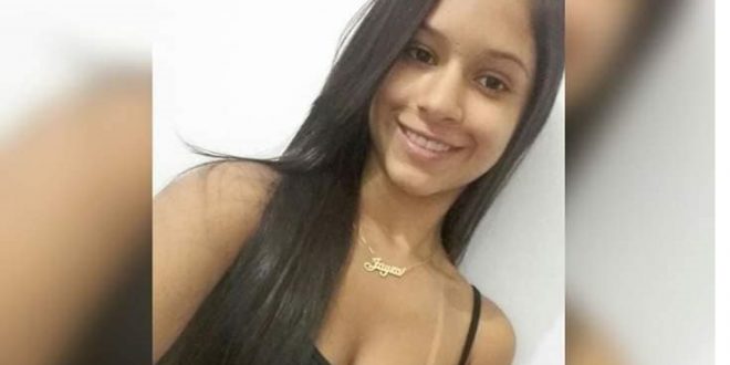 motocicleta e caminhão colidem  na avenida Brasil com a Contorno no Bairro Santa Luzia uma jovem de 18 anos morreu no lacal
