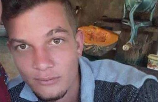 Jovem é morto a golpes de facão em Vila Aparecida em Jaraguá