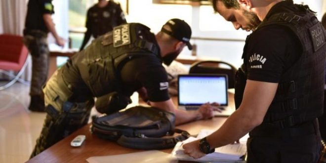 ‘Disque Combate à Corrupção 181’: canal de denúncia pioneiro no país já contabiliza 14 operações policiais em Goiás