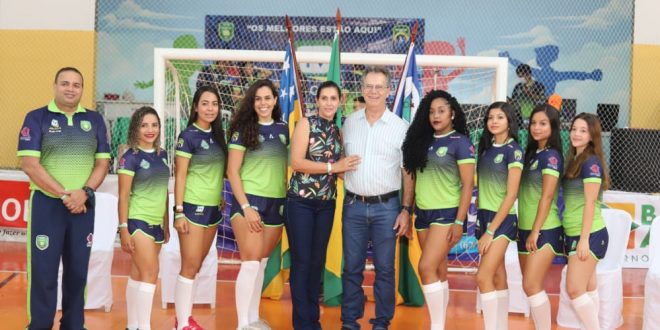 Prefeitura de Barro Alto inaugurou Reforma do Ginásio com jogos da Liga goiana