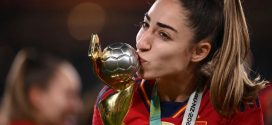 Morre o pai de Olga Carmona, jogadora que marcou o gol do título da Espanha na Copa do Mundo