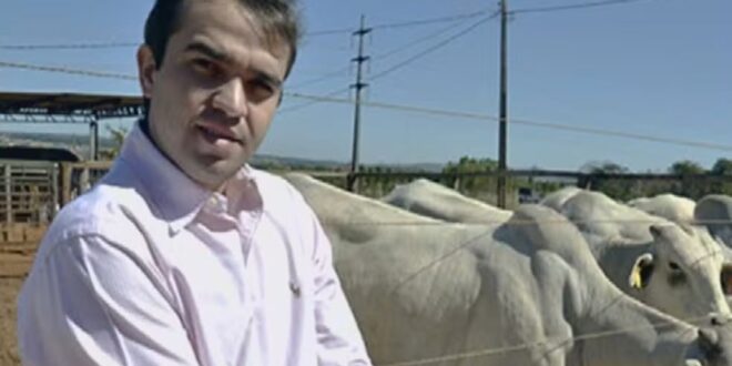 Professor da UFG é demitido após alunas denunciarem abuso sexual