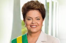 Dilma sanciona Lei do Feminicídio