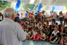 Governo de Goianésia inaugura quadra coberta da Escola  Municipal Padre Jesus Osés Pagolo no Nossa Senhora da Penha‏