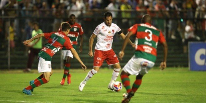 Vila Nova vence a Portuguesa e consegue acesso para a Série B