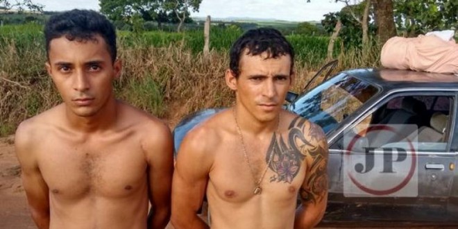Dois homens após levarem veículo em assalto, são presos em Rianápolis