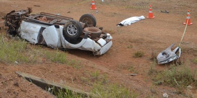 Três pessoas de Uruaçu morrem em acidente na GO – 330 na manhã de hoje