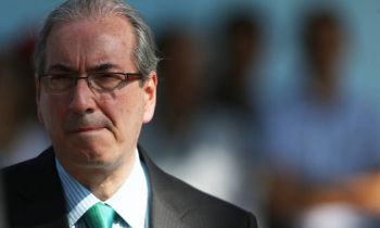 Eduardo Cunha devolve chaves da residência oficial da Câmara