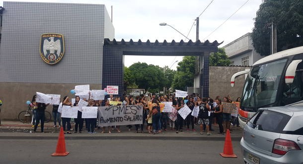 Com protesto de familiares de PMs, policiamento é afetado em 30 cidades do Espírito Santo