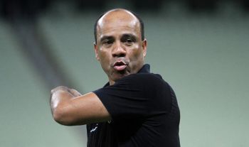 Sérgio Soares, que está no Santo André, é o novo técnico do Goiás