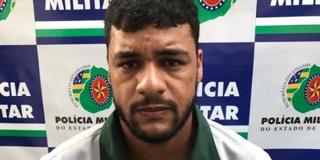 Homem é preso por mostrar órgão genital para mulher no trânsito, em Goiânia