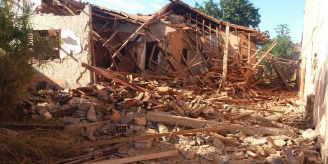 Grupo explode fundos de presídio e destrói casa em Guapó, GO