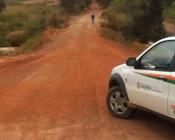 Secretaria de Infraestrutura recupera mais de 8 km da rodovia que liga Goianésia ao povoado do Malhador