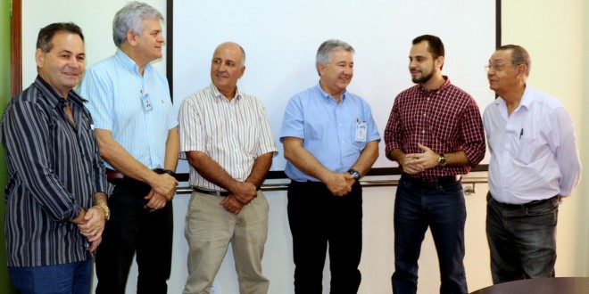 EMPRESA RECEBE COMITIVA DO FÓRUM DO SETOR ENERGÉTICO DE GOIÁS