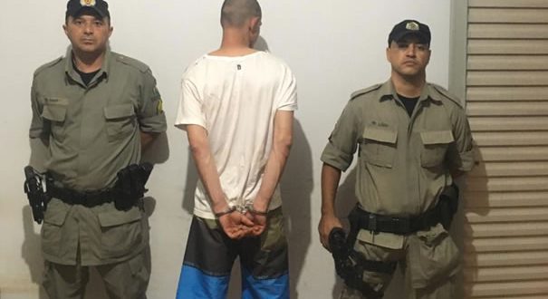policia  militar de Barro Alto detém homem que queria fazer  relação sexual a força com uma mulher