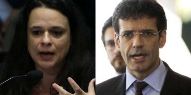 Após denúncia, Janaína Paschoal pede demissão de ministro