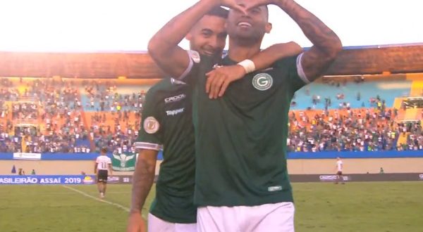 Kayke marca e Goiás vence Botafogo no Serra Dourada