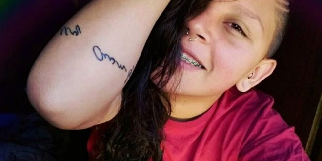 Jovem é morta a tiros enquanto dormia dentro de casa, Anápolis