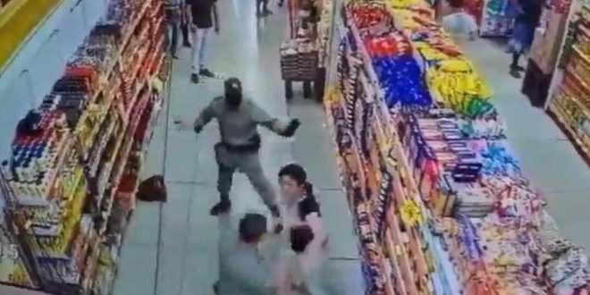 Mulher se recusa a usar máscara e morde policial em supermercado de Cidade Ocidental, diz PM