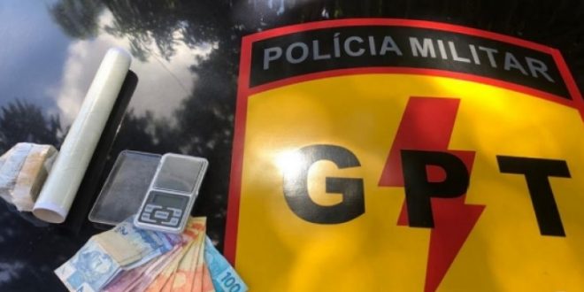Homem é preso com dinheiro na cueca e drogas em residência de Santa Tereza de Goiás