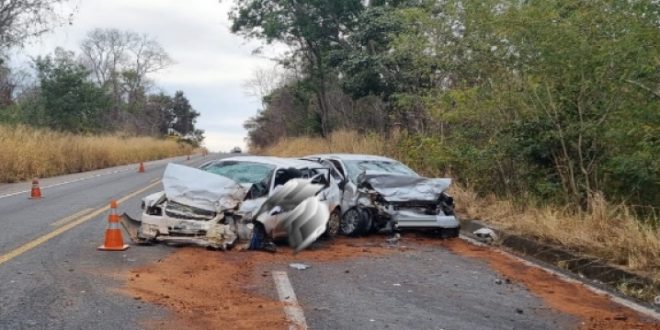 Supervisor de vendas de Ceres, morre após colisão frontal na BR-153 entre Rianápolis e Jaraguá