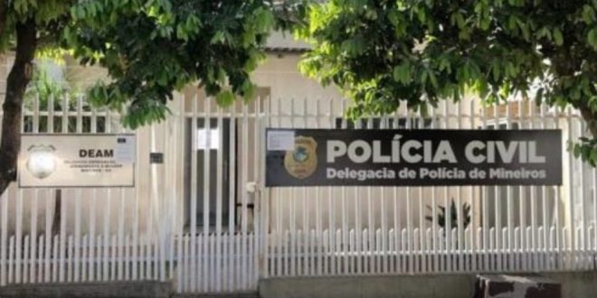 Adolescente de 14 anos denuncia que instrutor tentou beijá-la durante avaliação em academia de Mineiros