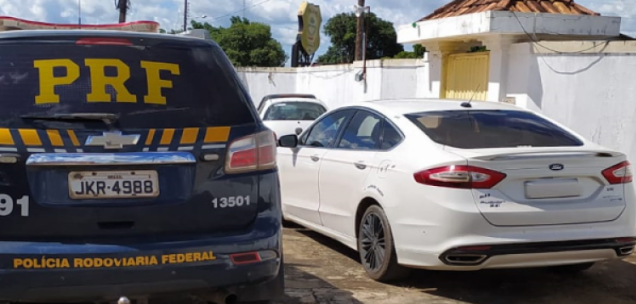 Carros roubados foram recuperados em Uruaçu e São Miguel do Araguaia