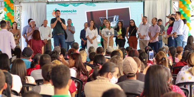 Prefeito Paulo Vitor de Jaraguá vai entregar 5oo lotes para a população