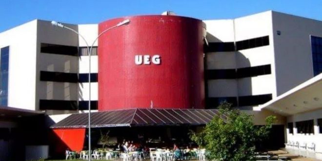 UEG abre inscrições para concurso com quase 150 vagas para professores