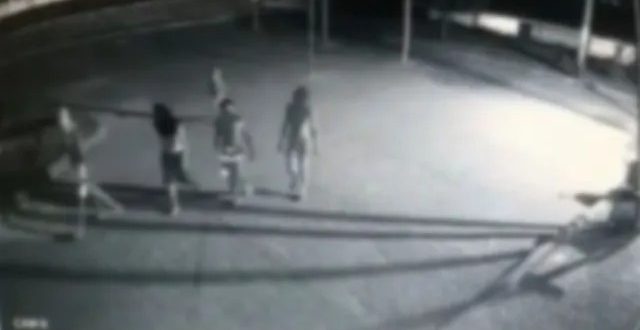 Quatro adolescentes são apreendidos suspeitos de arrombar, furtar câmaras e vandalizar escola;