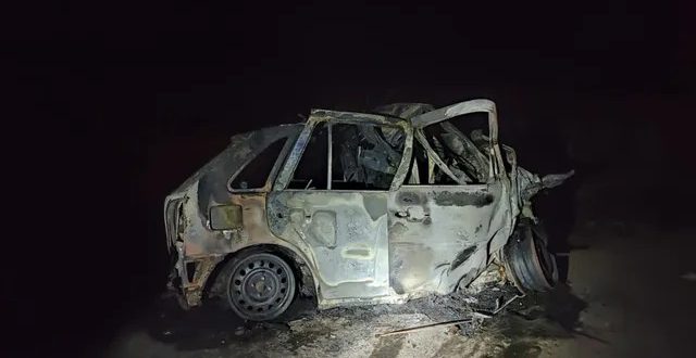 Acidente entre dois carros e um ônibus deixa 5 mortos e um ferido na BR-414