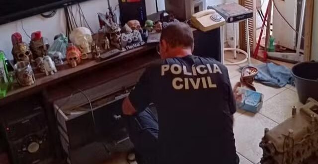 Professor é investigado por produzir vídeos de conteúdo sexual com aluna