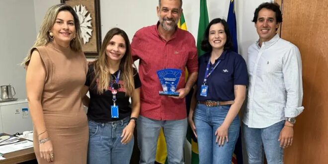 Goianésia é reconhecida pelo Sebrae como cidade empreendedora e recebe prêmio de destaque