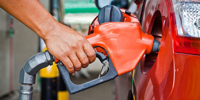 Petrobras anuncia redução de R$ 0,17 por litro da gasolina A para as distribuidoras