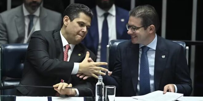 Alcolumbre e Motta dizem que Congresso está pronto para defender economia após tarifaço de Trump