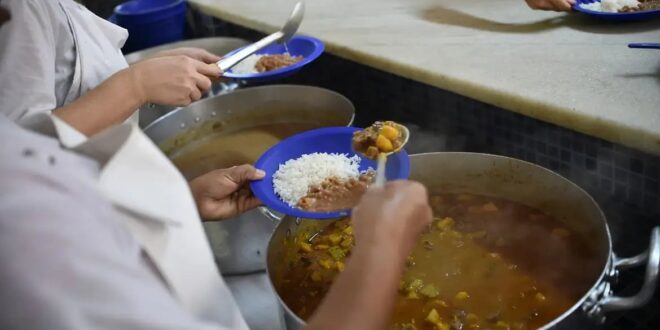 Brasil volta a ficar fora do Mapa da Fome da ONU, aponta relatório
