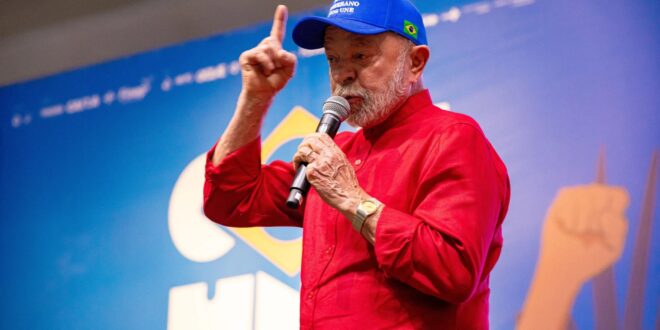 Lula lidera cenários e amplia vantagem sobre Bolsonaro puxado por embate com Trump, diz Quaest