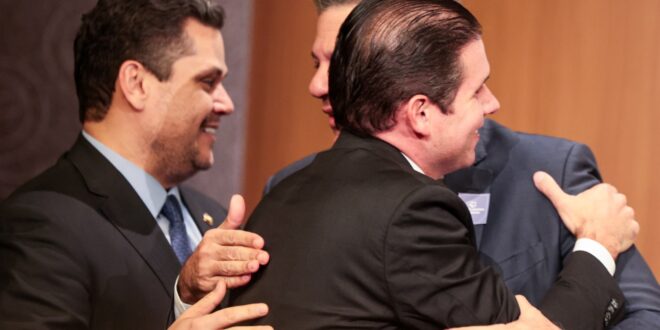 Acordo sobre IOF avança, e governo deve abrir mão de tributar risco sacado