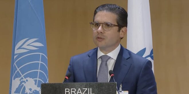 Motta envia pedido de afastamento de 15 deputados após motim na Câmara
